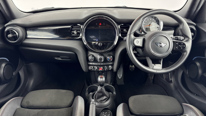 MINI Hatchback 1.5 Cooper Sport 5dr Petrol Hatchback